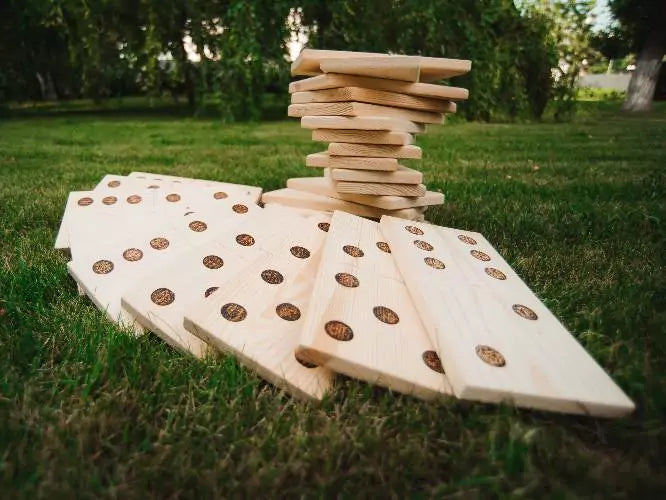 Giant Garden Games